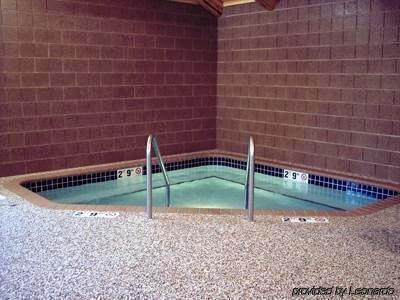 Cross Lake Pine Peaks Lodge & Suites מתקנים תמונה