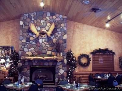 Cross Lake Pine Peaks Lodge And Suites מראה פנימי תמונה